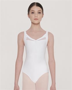 Elegant hvid balletdragt med detaljeret snit Wear Moi