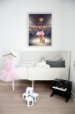 Pynt børneværelset op med balletplakat