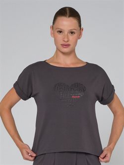 Grå blød t-shirt med hjerteformet print fra Tempsdanse